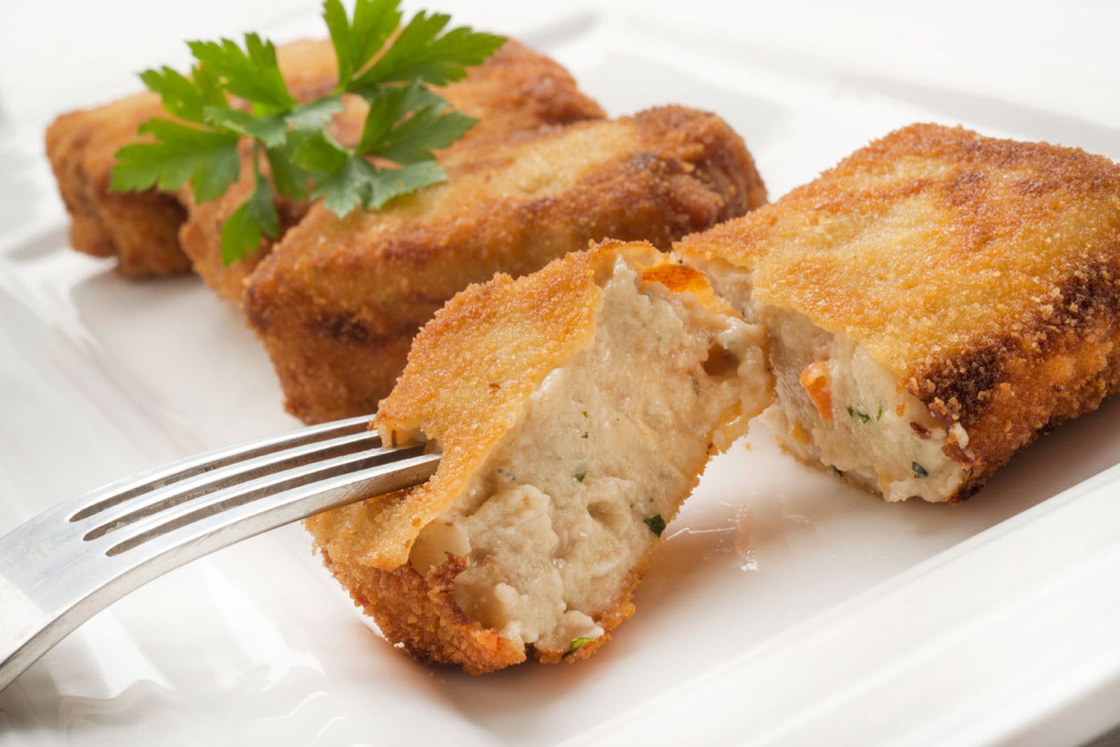 5285 Bocados de roquefort y nueces (670) xl