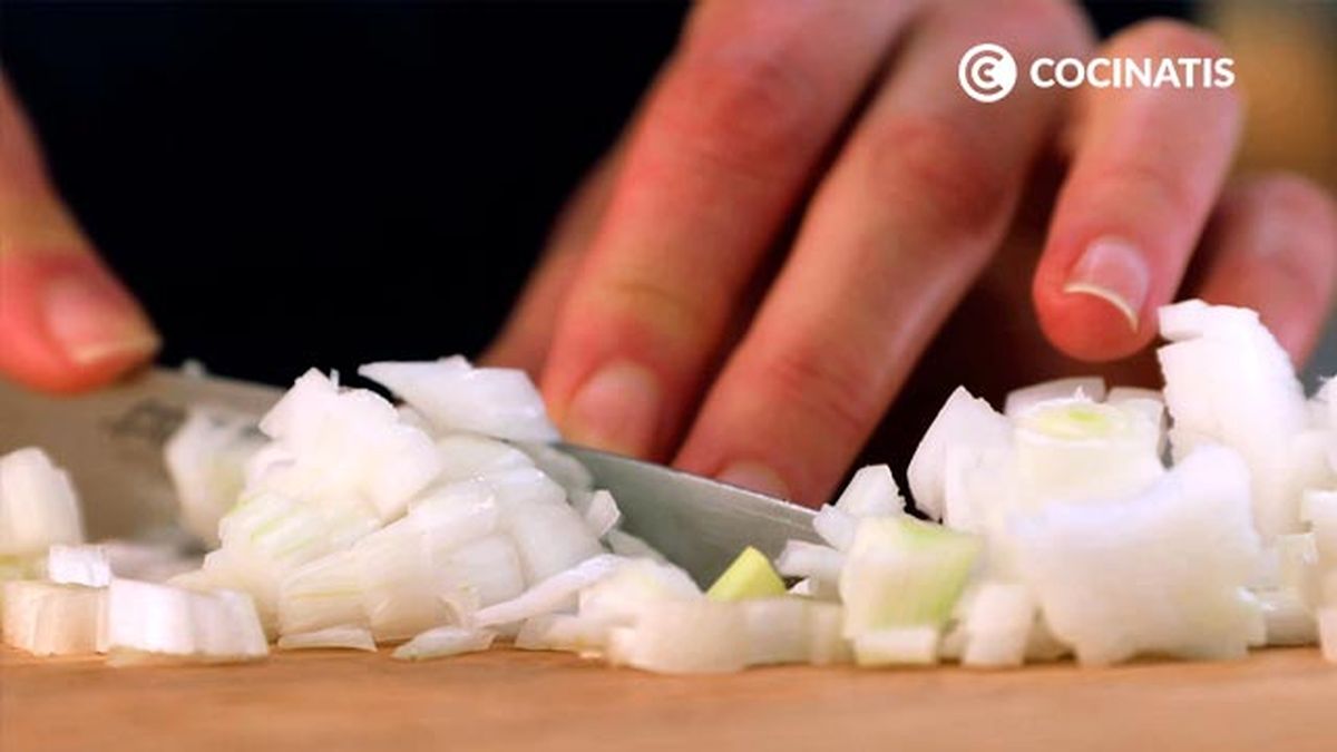 Receta de canelones de calabacín rellenos de langostinos y verduras  paso 1