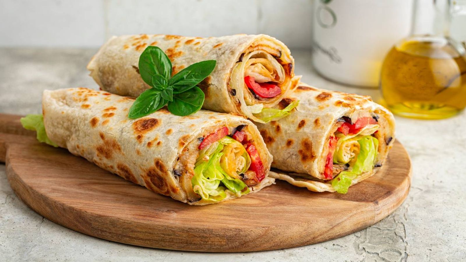 Prepara recetas fáciles con tortillas de trigo, saladas y dulces