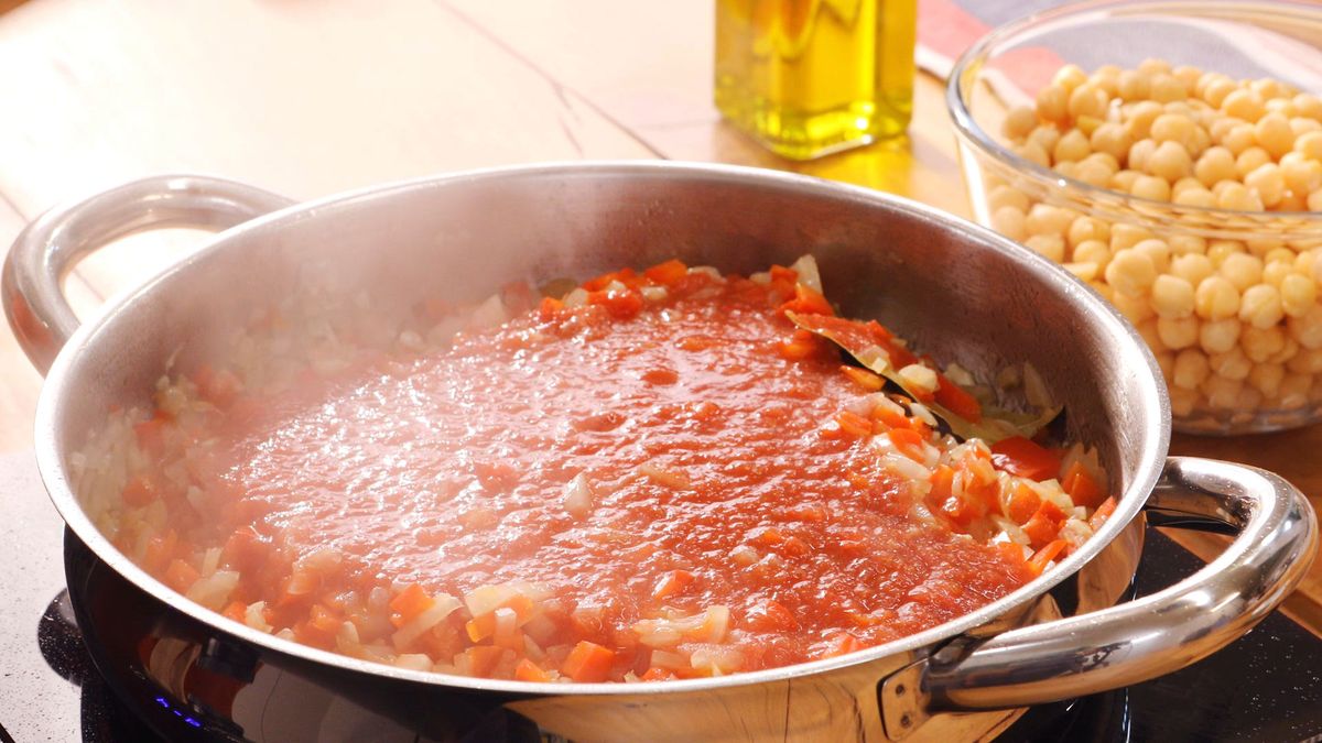 Garbanzos con tomate   Paso 3