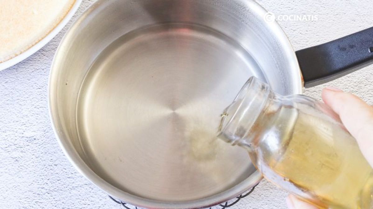 Preparamos el almíbar de whisky