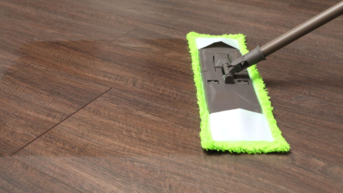 reparar suelo laminado 3