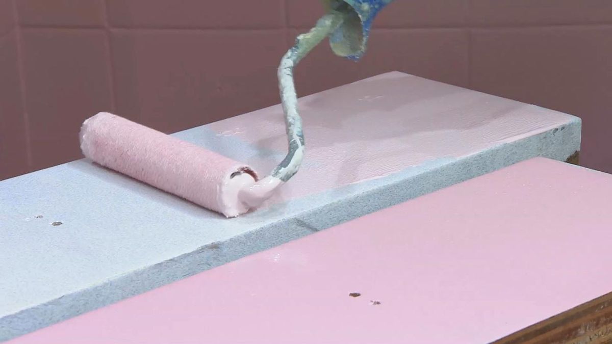 cuarto bano vintage rosa dorado paso 10