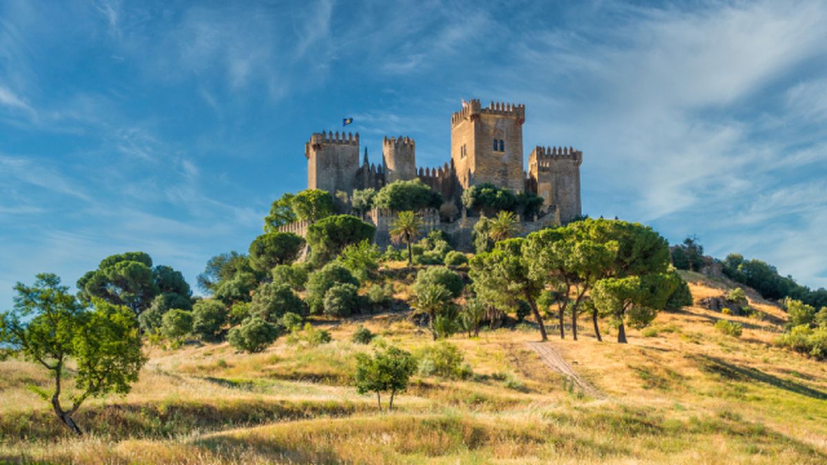 8 castillos medievales cerca de casa que no te puedes perder almodovar del rio