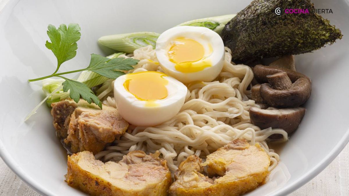 karl7089 ramen tare xl