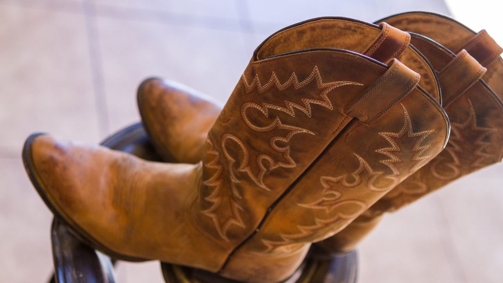 limpiar botas de ante