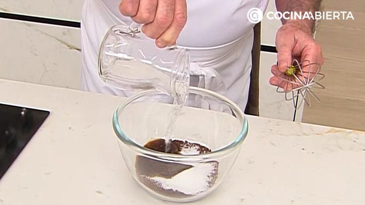 cafe dalgona coreano receta facil karlos arguinano karl67630321 paso1