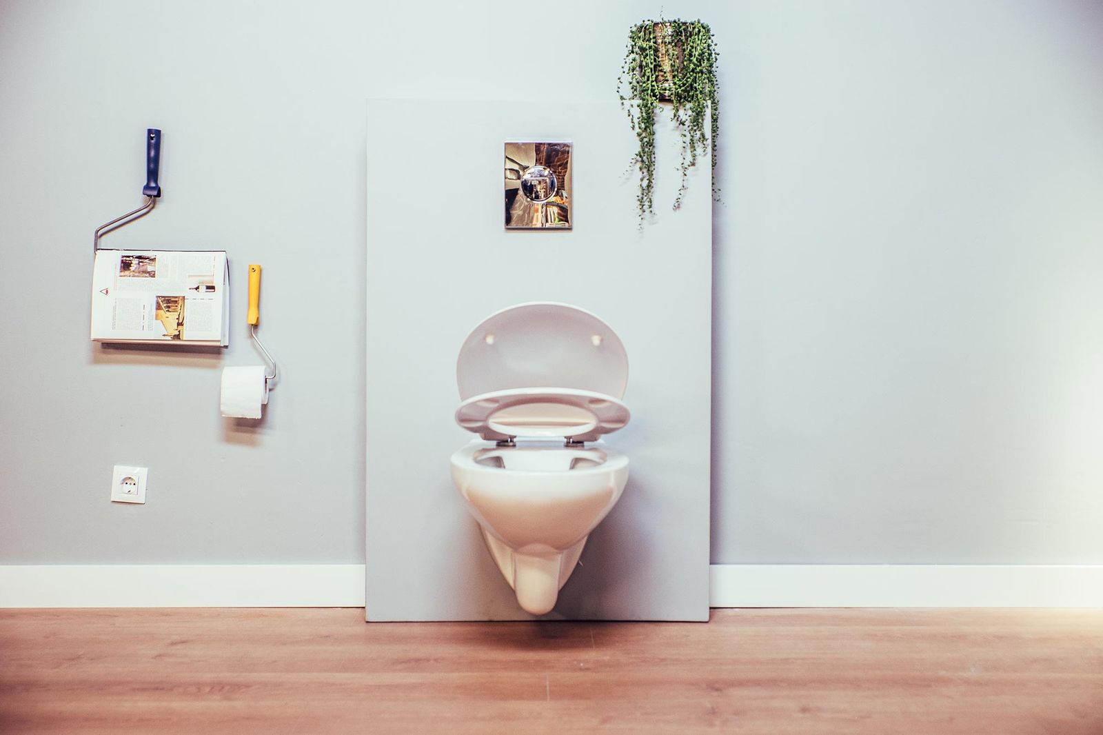 Cómo colocar un inodoro suspendido