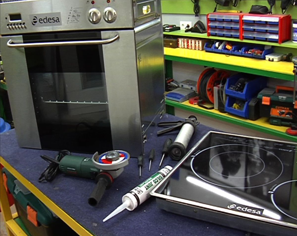 Instalar vitrocerámica y horno paso 1