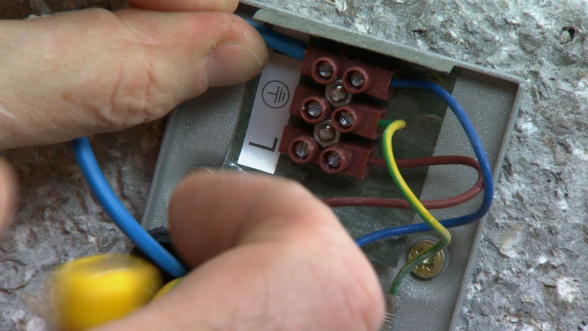 Luminaria de jardín paso 11