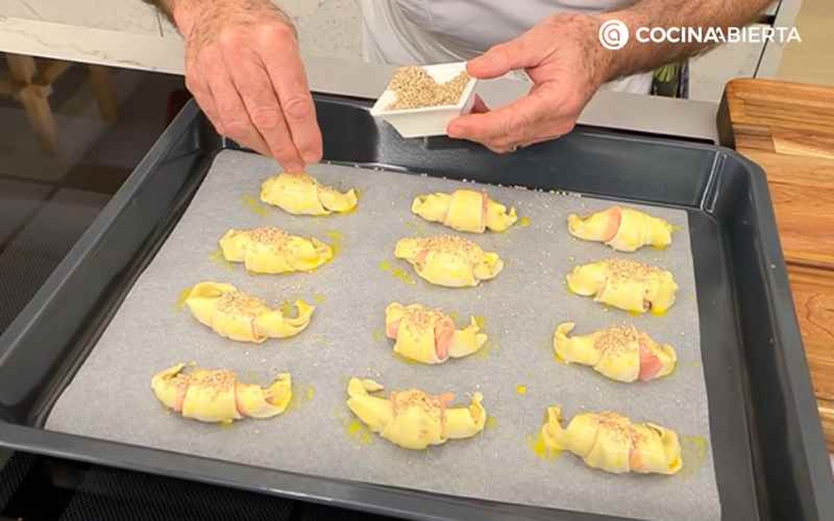 Espolvorea semillas de sésamo