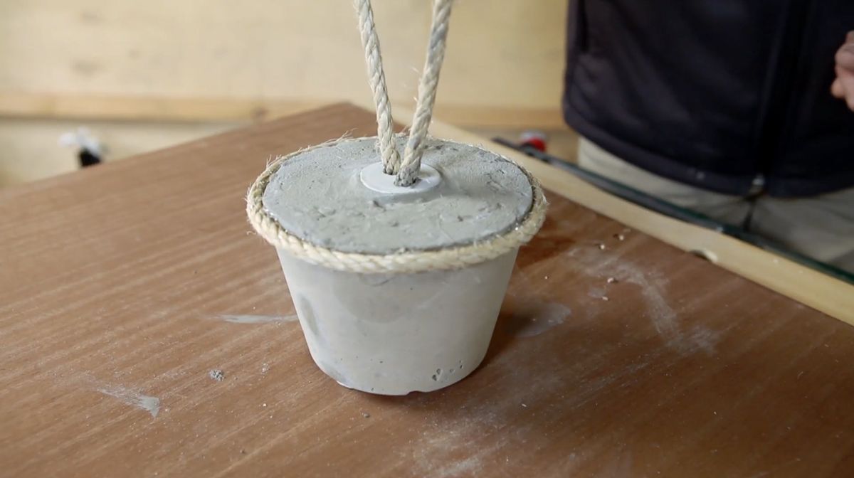 Hacer un retenedor de puerta paso 11