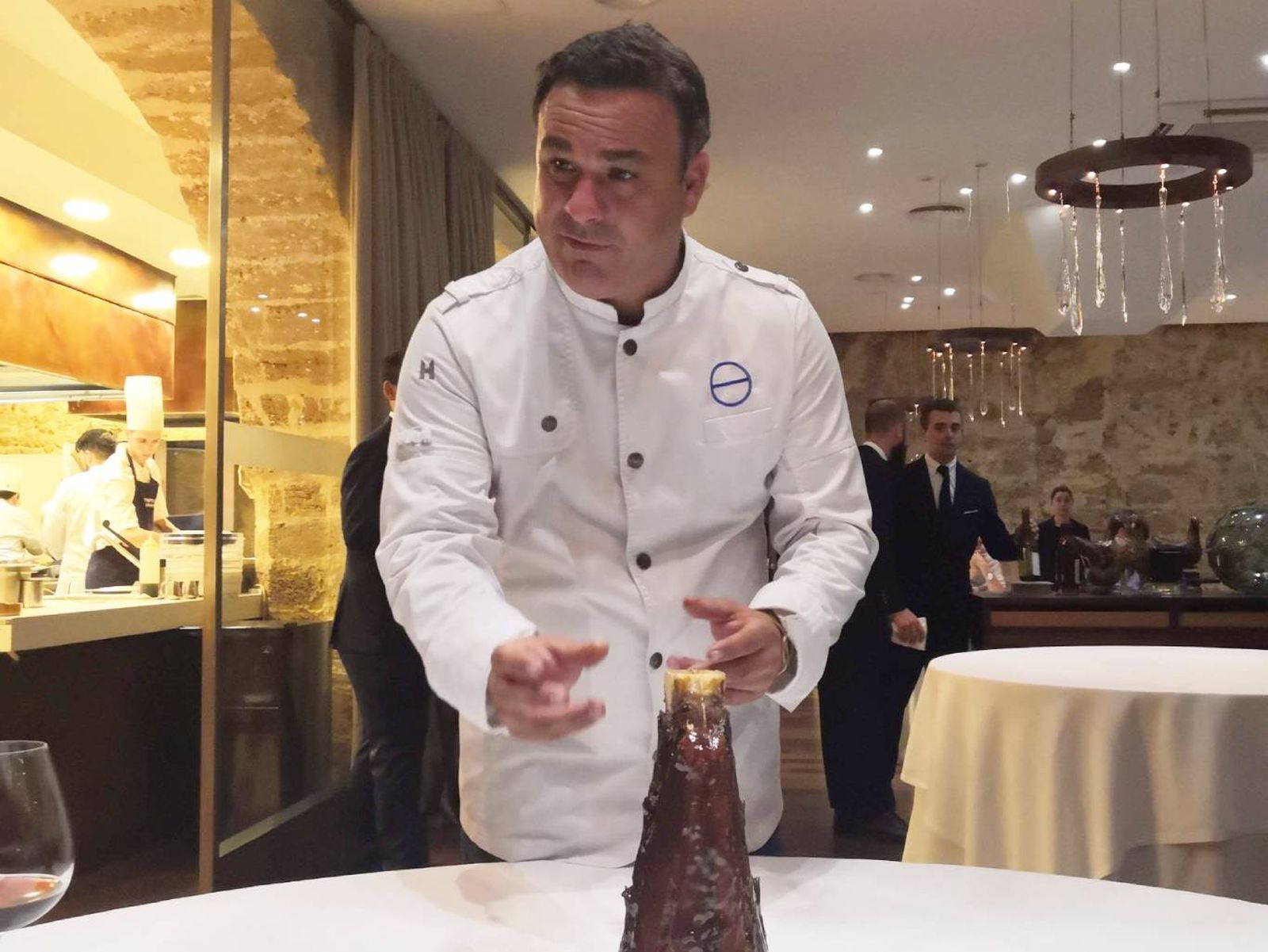 Ángel León ha revolucionado la alta cocina española con su apuesta por las algas.