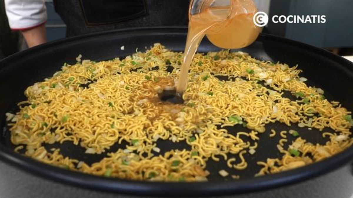 receta de fideua de marisco paso 3