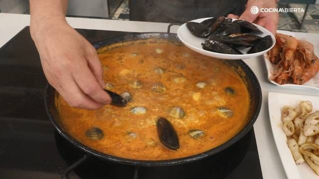GallinaBlanca Paella marisco facil paso 6