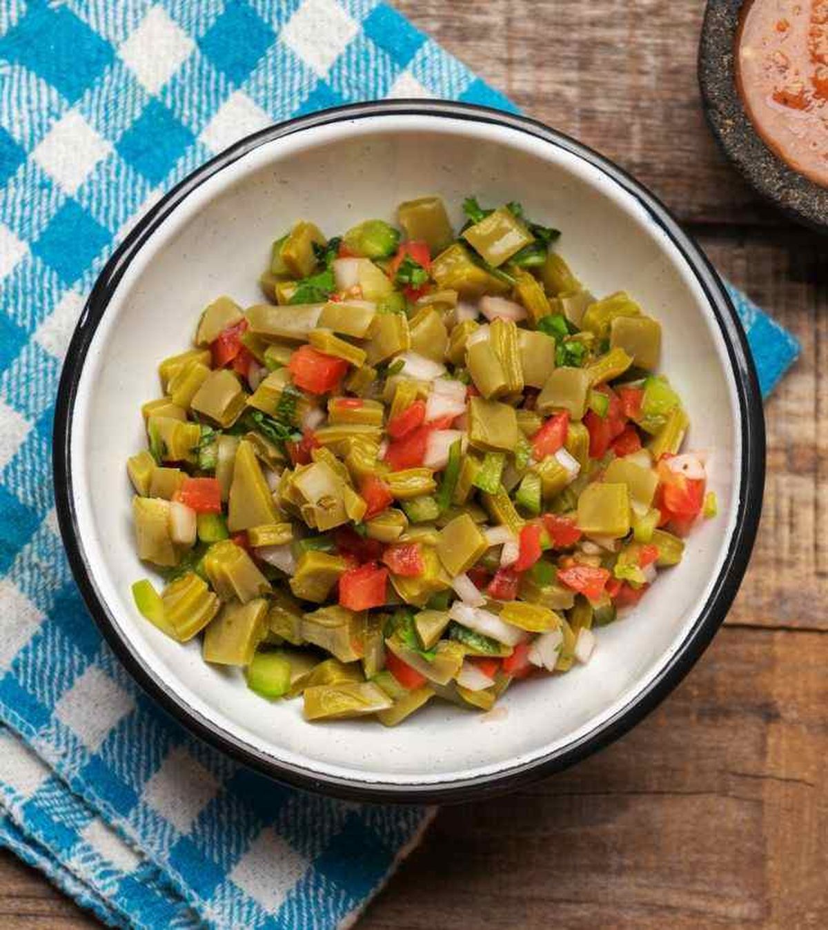 ensalada de cactus de nopal mexicano