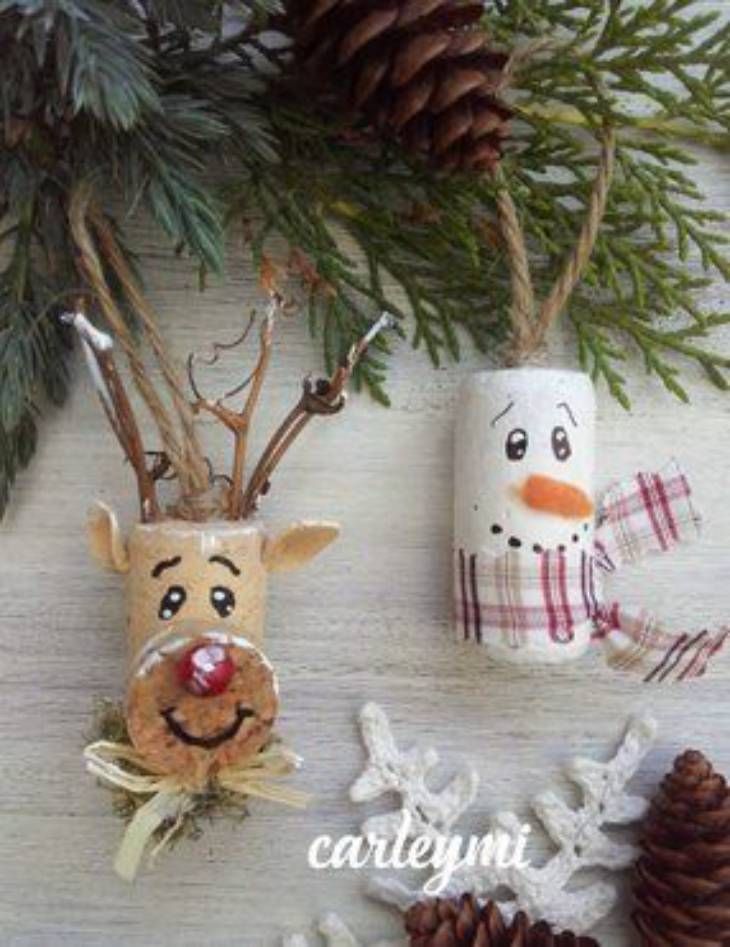adornos reciclados arbol navidad corchos