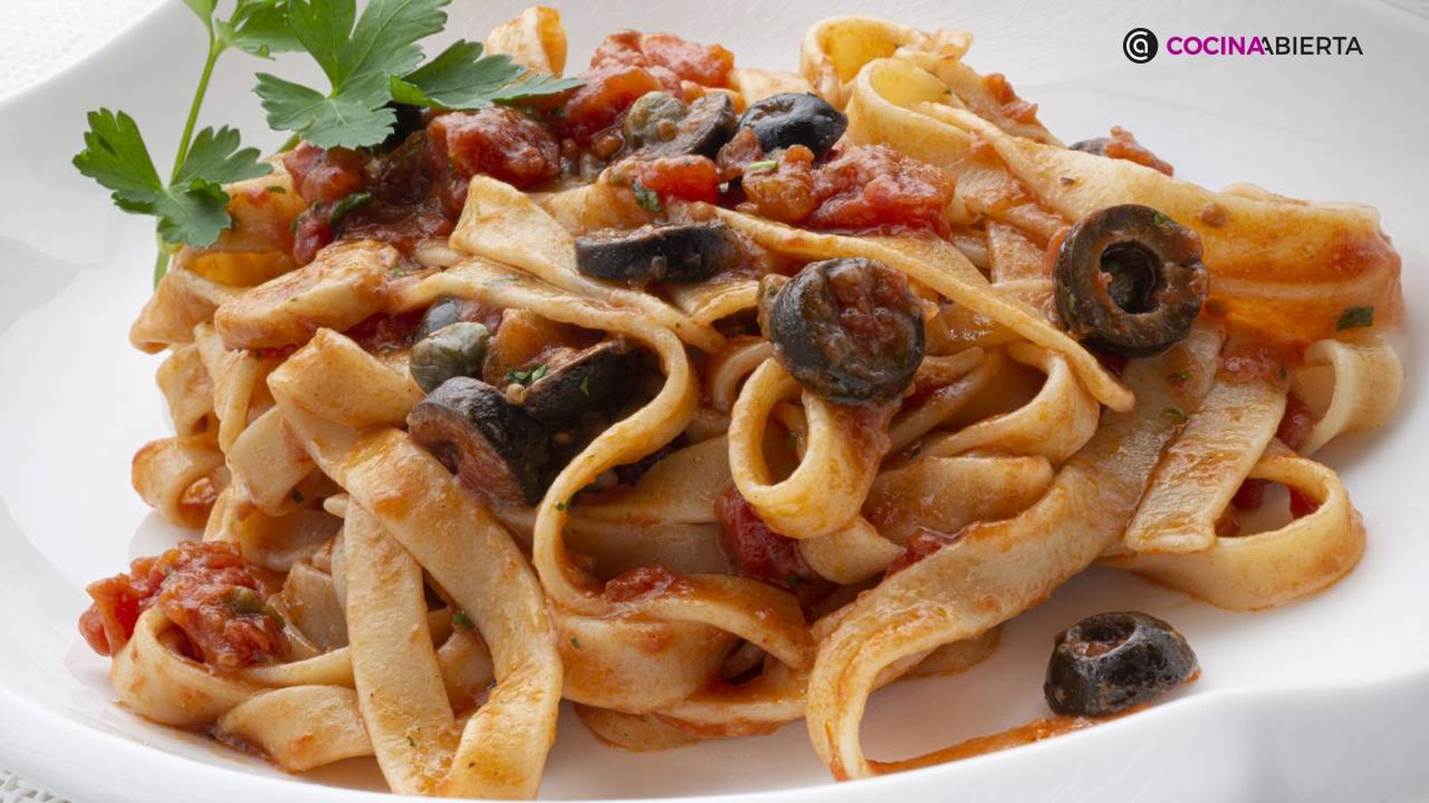 karl7084 fettuccine puttanesca xl