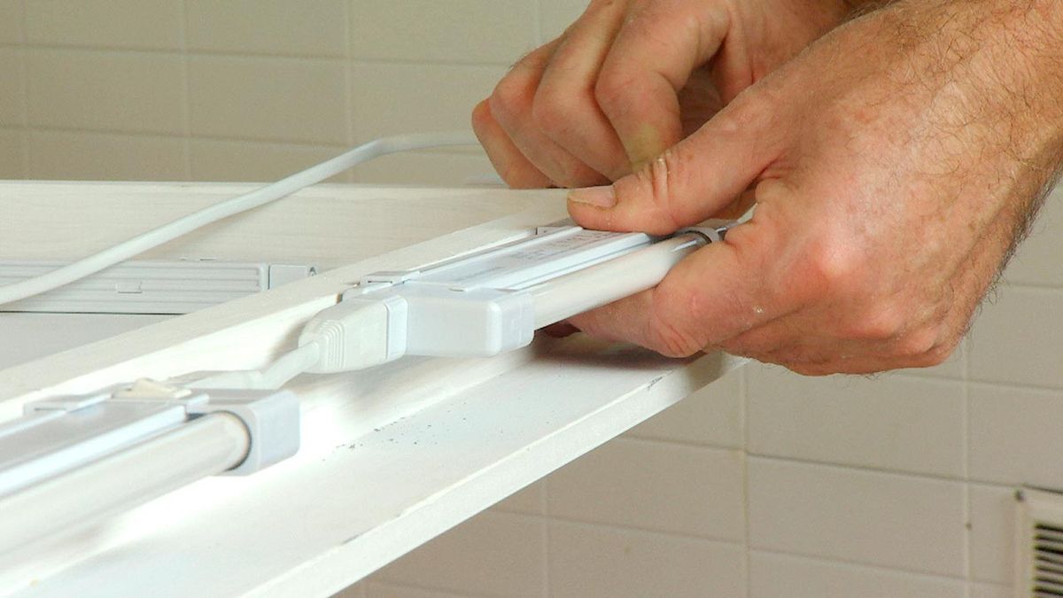 Iluminación en falso techo paso 10