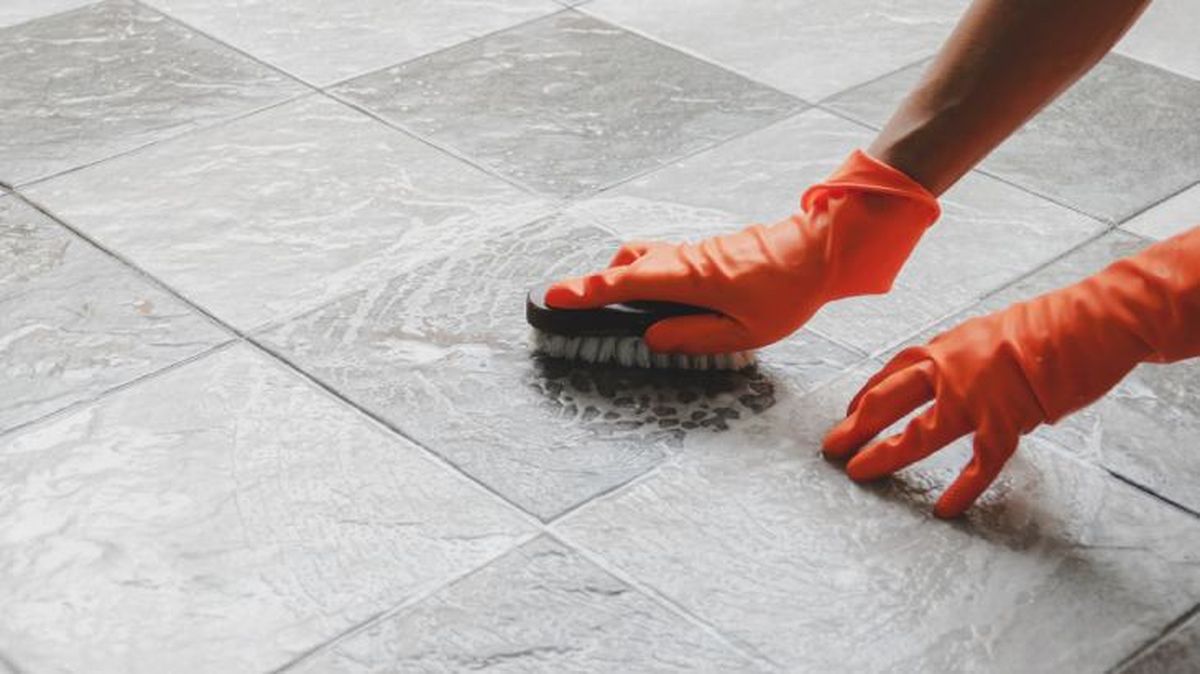 limpiar juntas suelos con vinagre bicarbonato