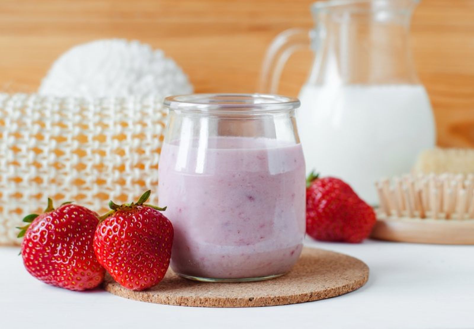 Exfoliante natural de fresas y yogur