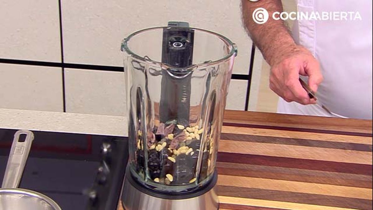 KARL6988 pintxo tapenade p2