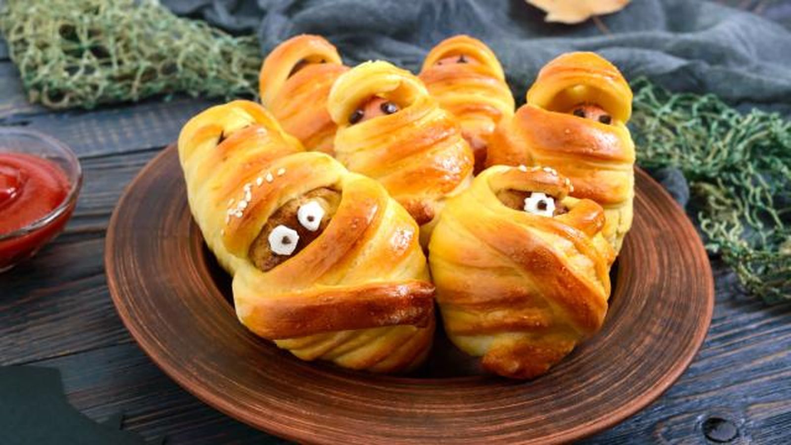 momias salchichas halloween