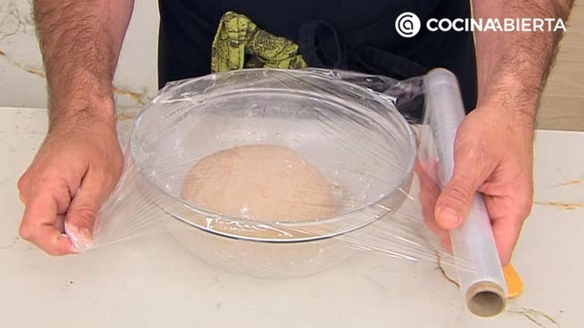 rollos de canela esponjosos faciles receta joseba arguinano karl67960321 paso2