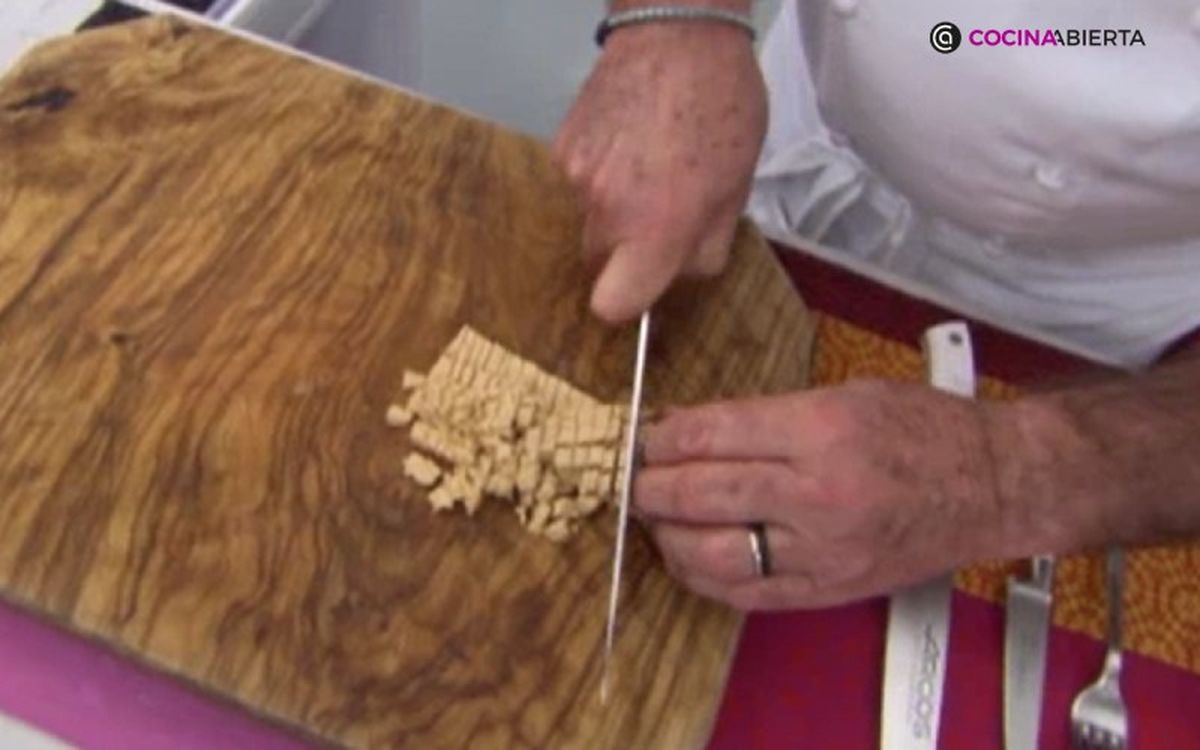 Biscuit de turrón - paso 1