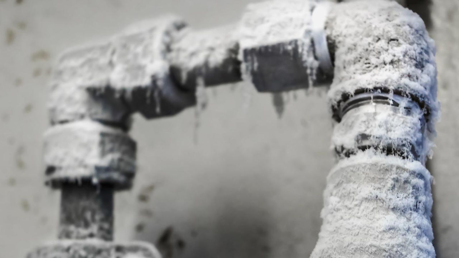 3 formas de aislar tuberias y evitar que se congelen