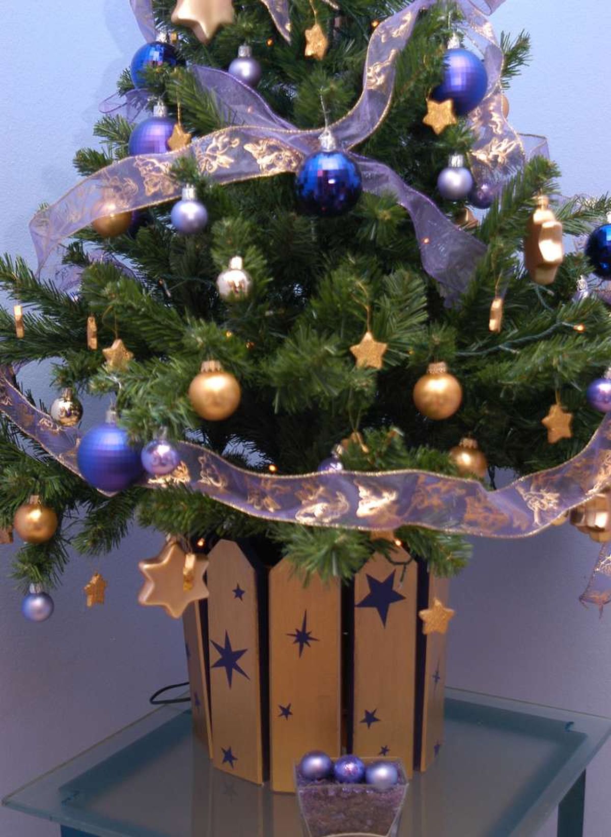 Árbol de Navidad con bordura.