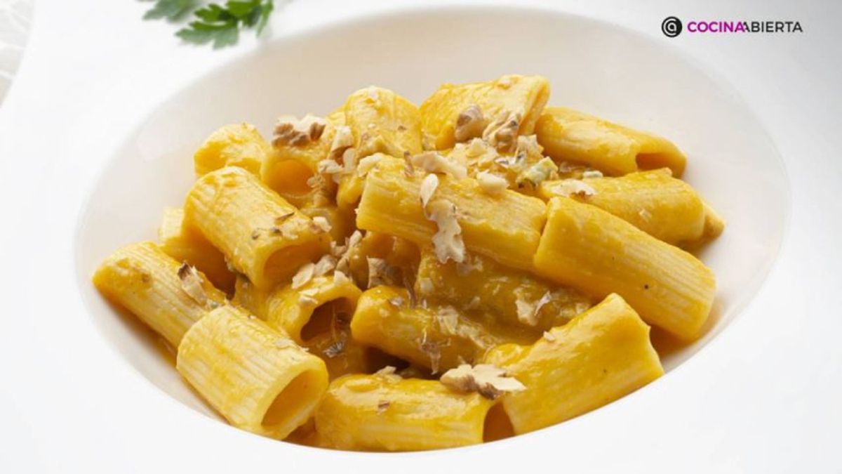 Pasta con crema de calabaza