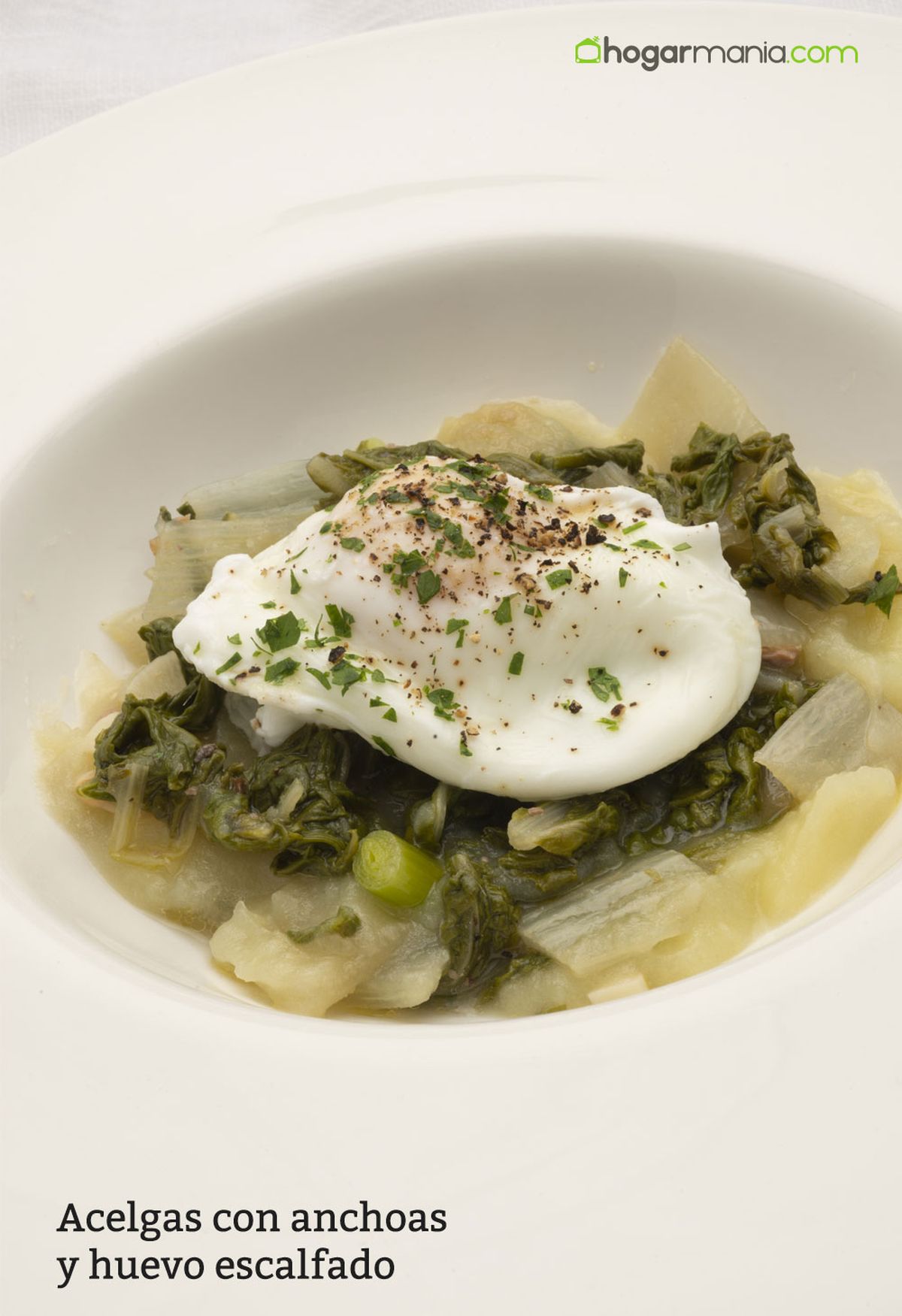 6182 1 Acelgas con anchoas y huevo escalfado vertical xl
