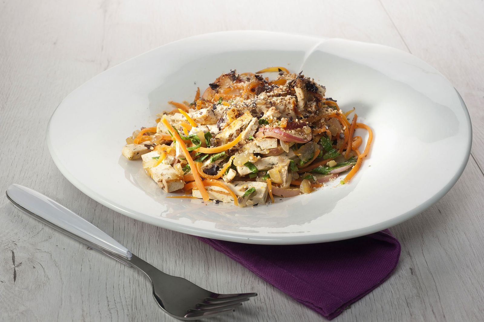 CABI0007 Zuhaitz   Salteado de rabanitos y tofu xl