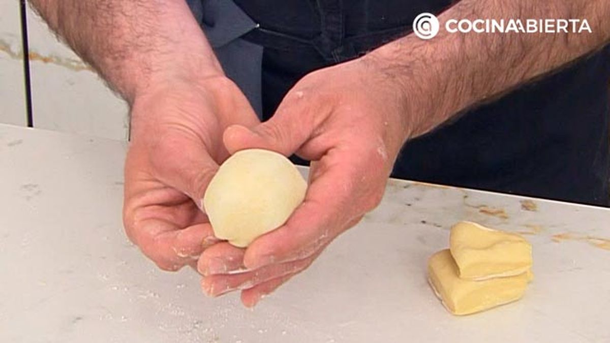 berlinas rellenas de crema pastelera chocolate caramelo te matcha receta joseba arguinano karl67760321 paso4