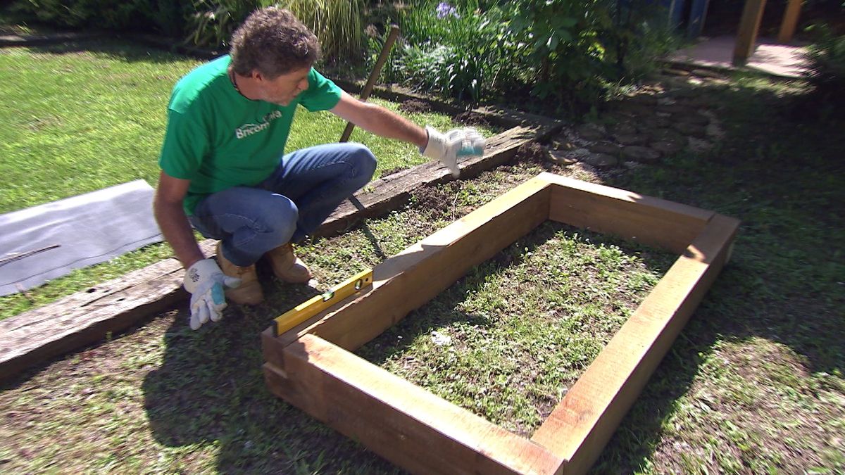 Estanque con traviesas paso 2