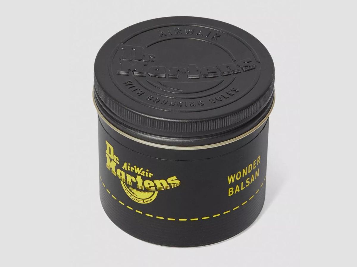 Crema Wonder Balsam para ablandar la piel de las botas.