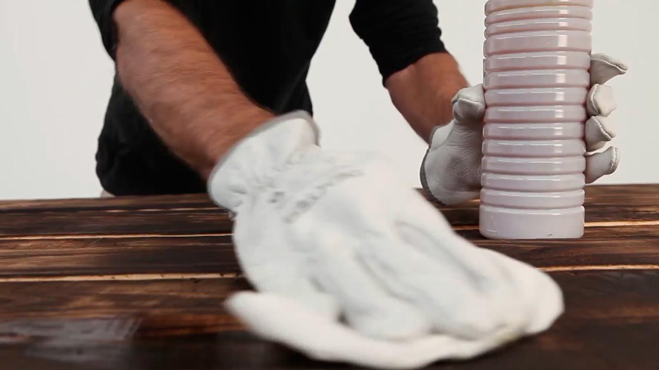 Shou Sugi Ban, la tecnica japonesa para proteger la madera paso 5