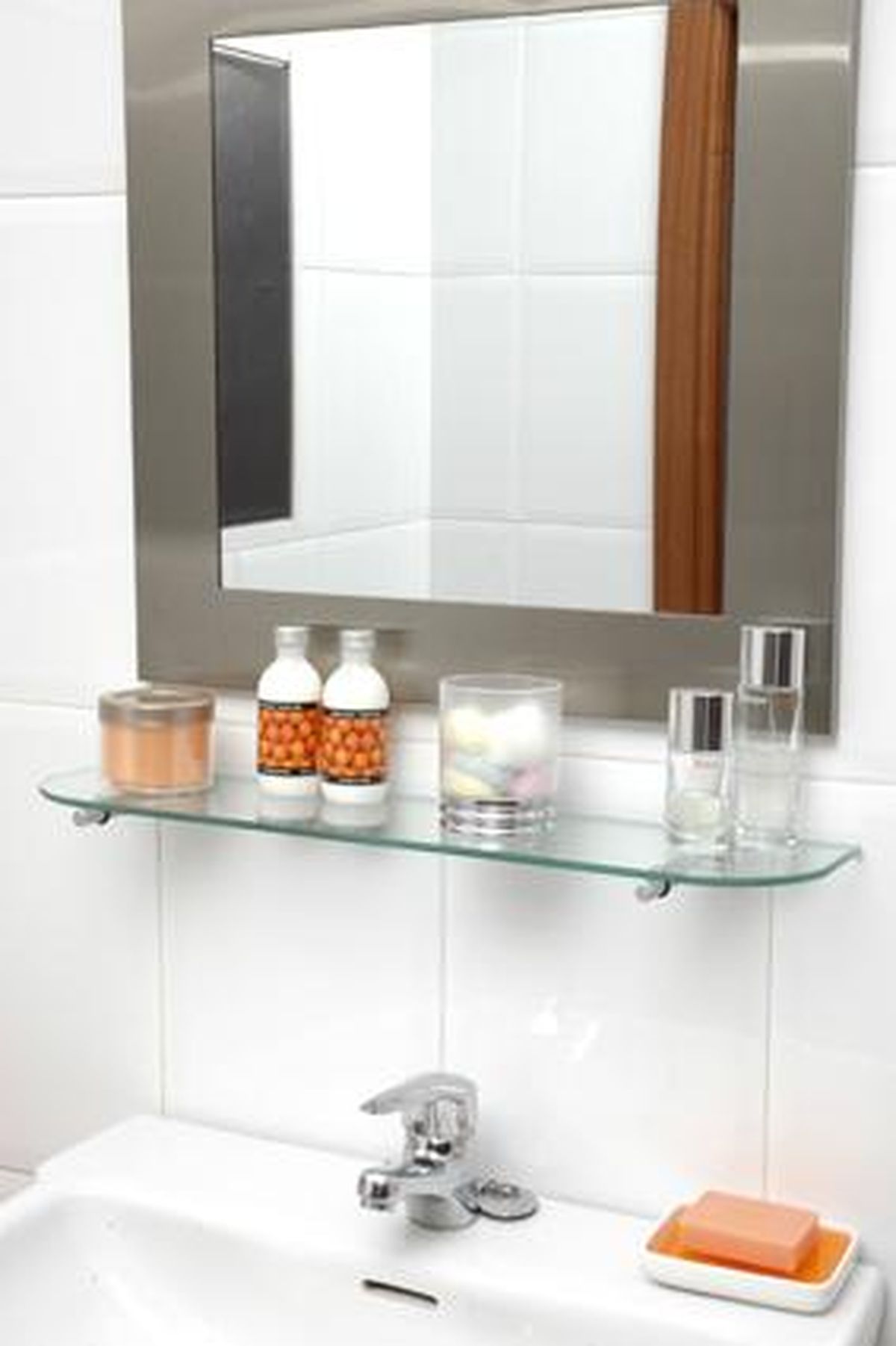 brico 1 0449 soporte balda cristal paso 9