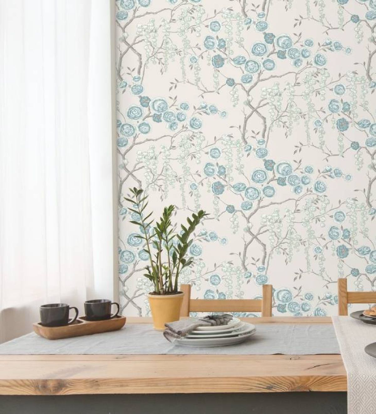 Transforma el salón renovando la decoración de las paredes 4