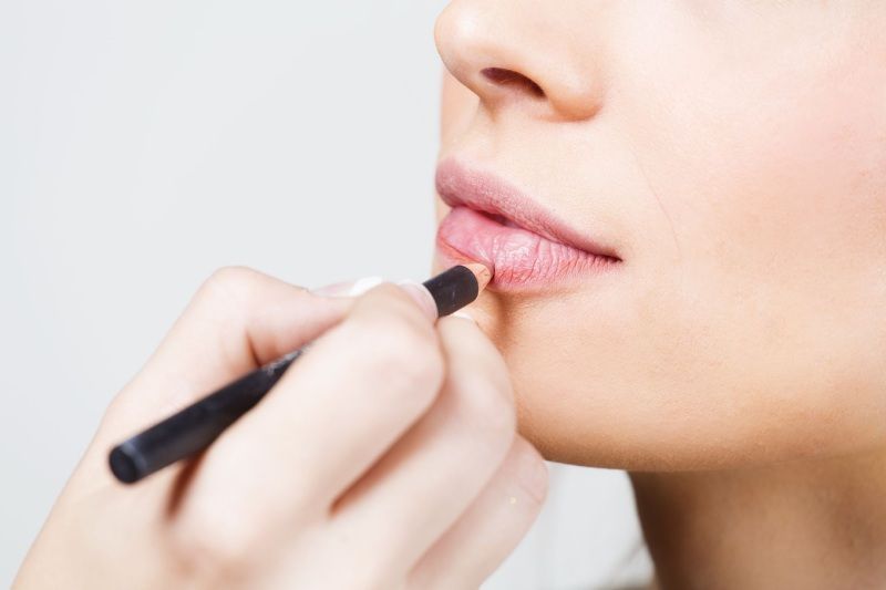 Puedes utilizar el perfilado también para rellenar todo el labio