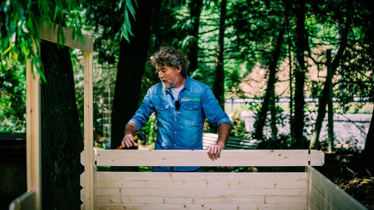 Cómo montar una caseta de madera para el jardín paso 6