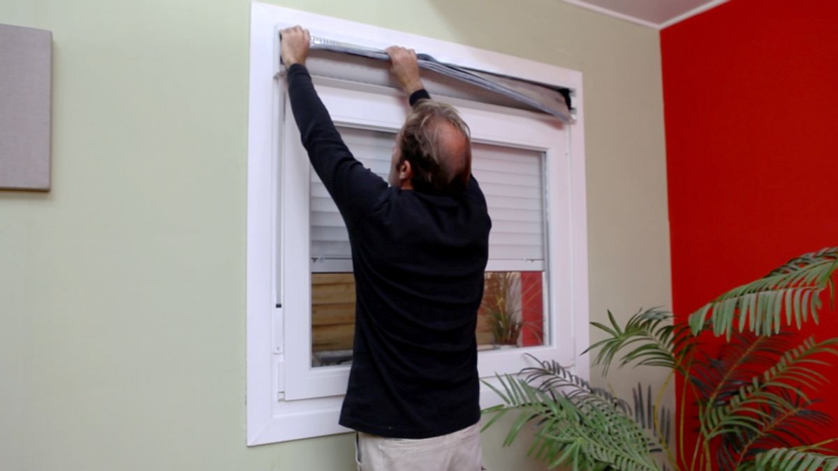 Aislar la caja de persiana paso 7