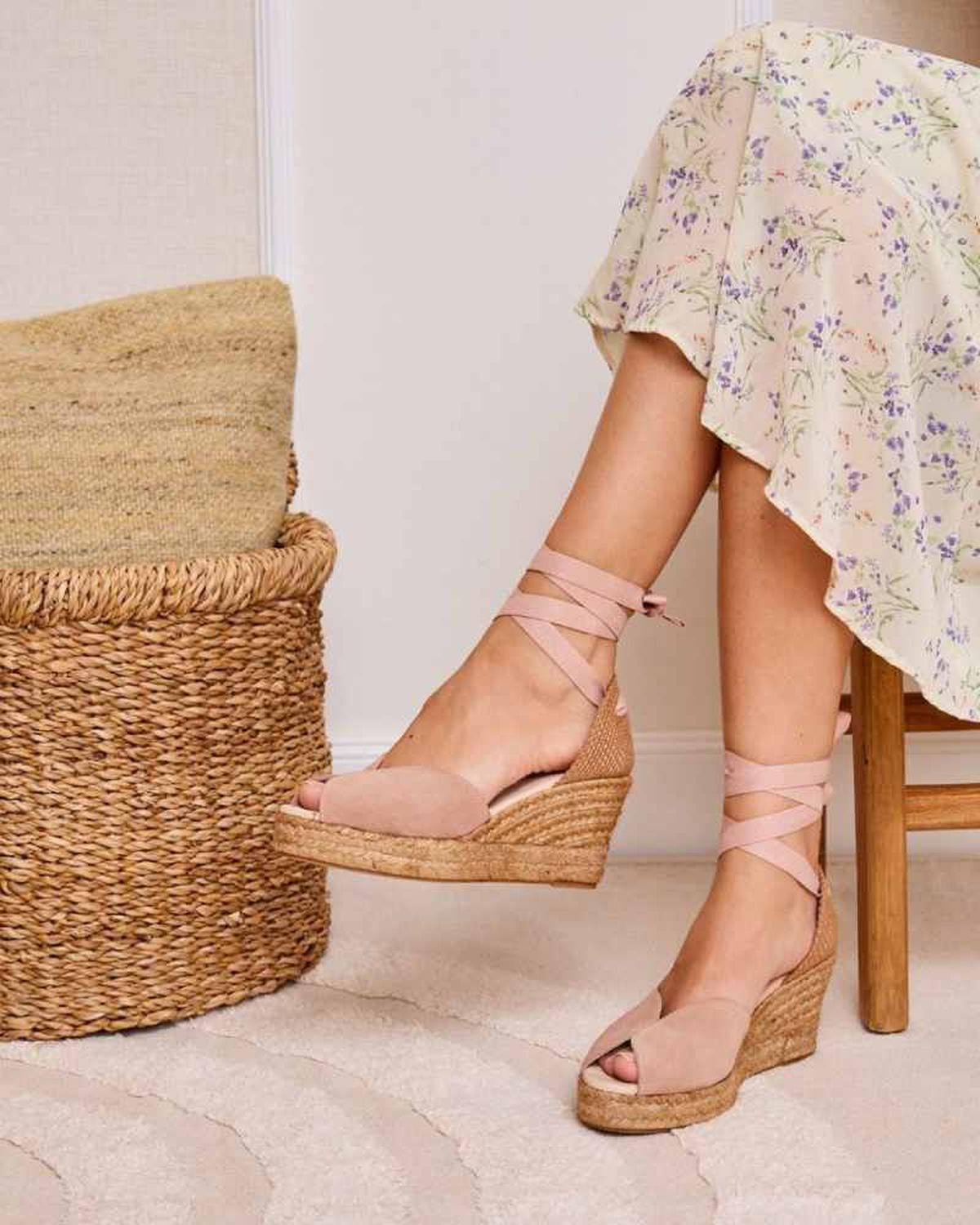 Alpargata con cintas