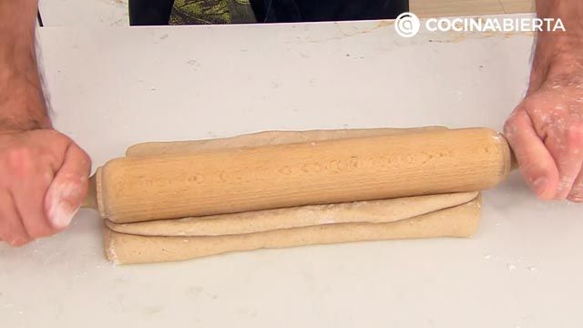rollos de canela esponjosos faciles receta joseba arguinano karl67960321 paso4