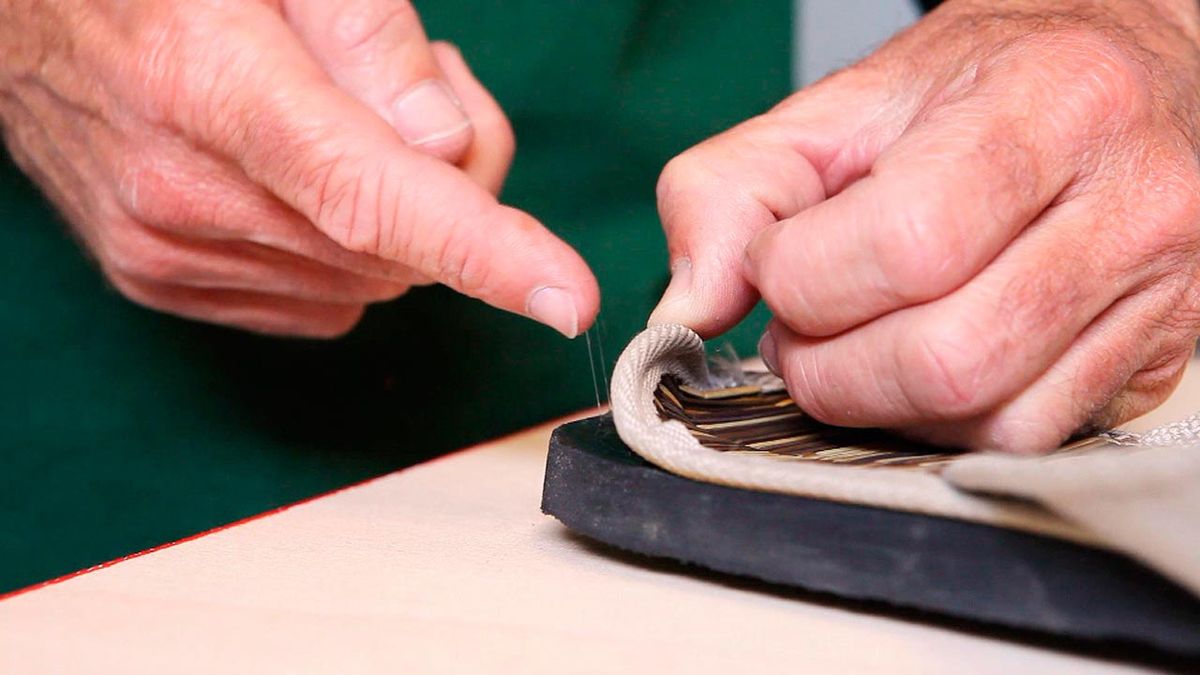 Usos de la cola de contacto paso 3