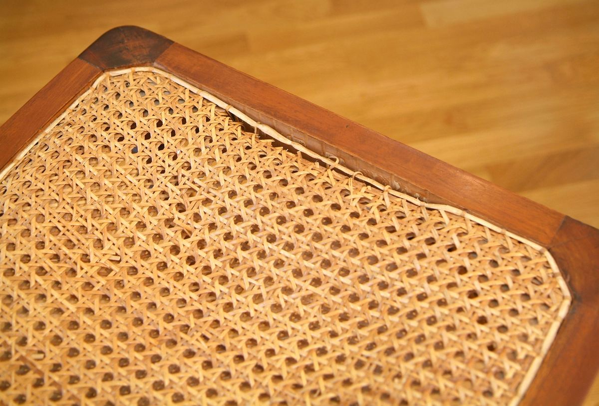 481 (2) Restauracion de silla clasica xl