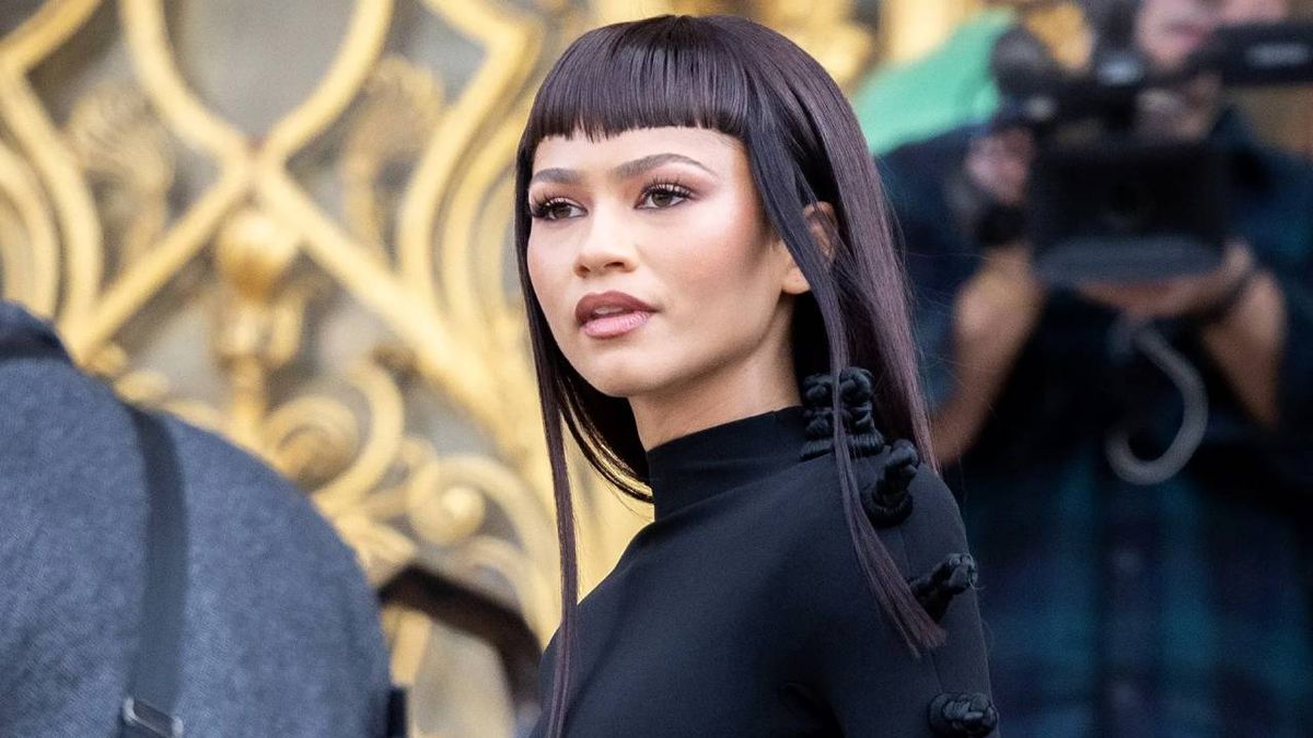 el espectacular look de zendaya en la semana de la alta costura de paris portada
