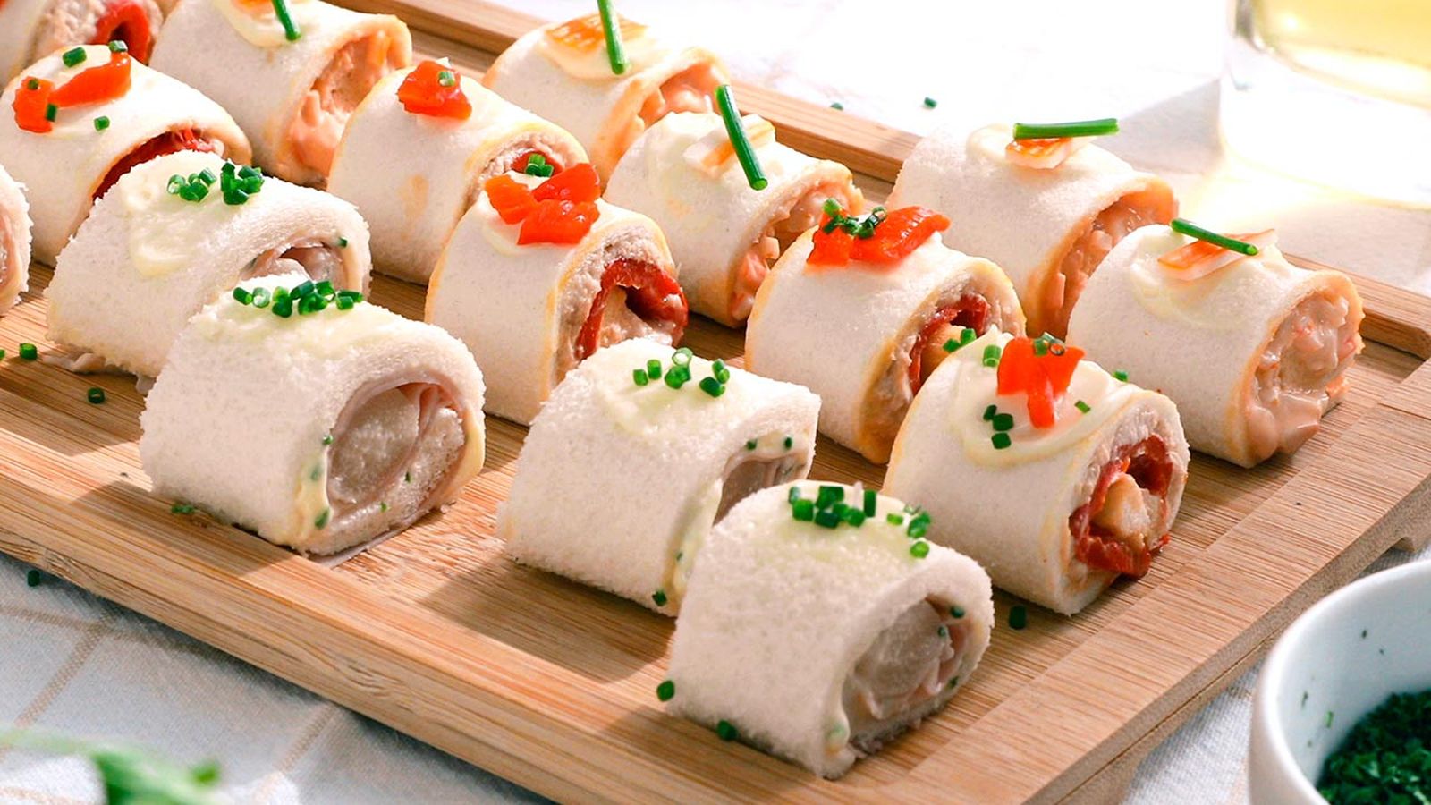 Recetas fáciles con pan de molde  rollitos con pan de molde