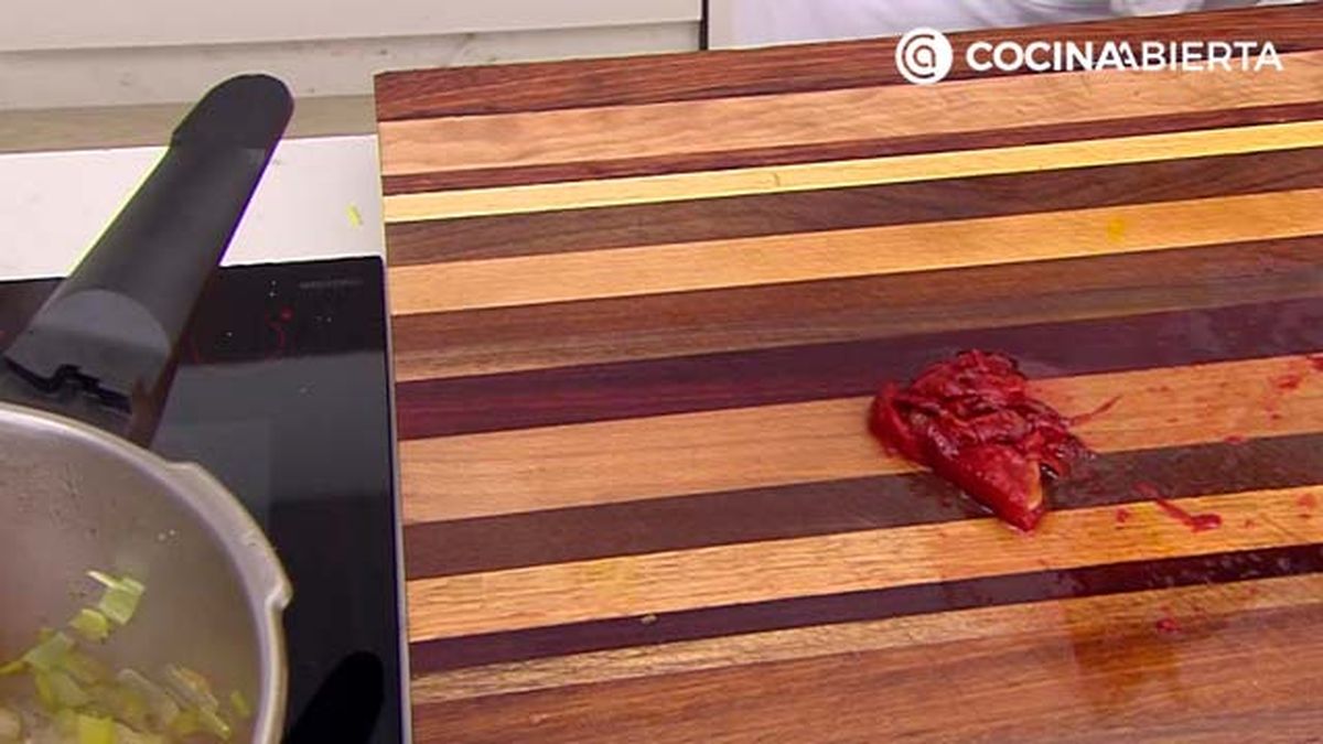 KARL7022 rabo castanas p1